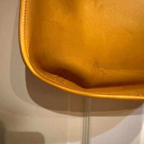 COACH Ergo Pocket Zip #9033 Mustard Yellow Leather Vintage 90s Hobo Shoulder Bag - Picture 16 of 16